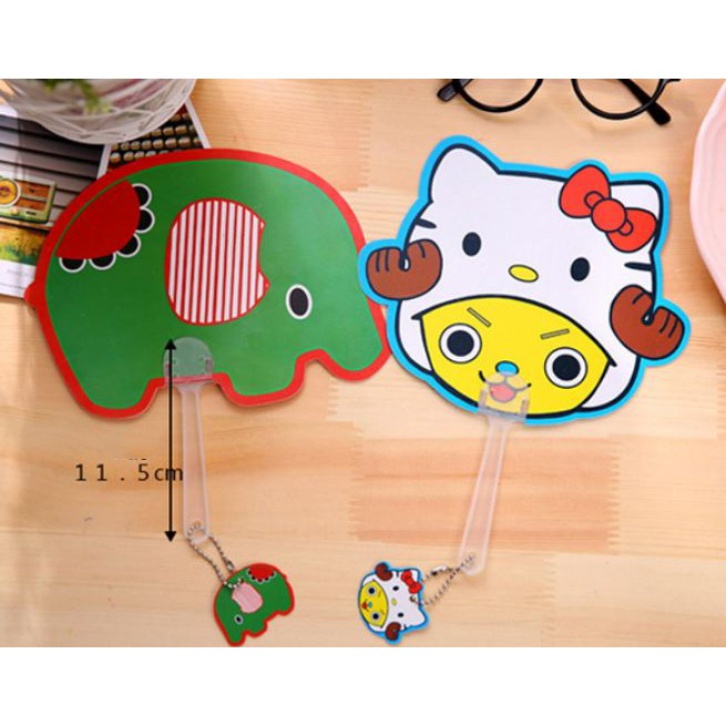 Quạt nhựa cầm tay kute