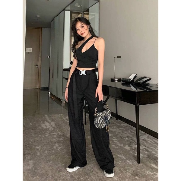 Áo Lazzo Khoét Ngực