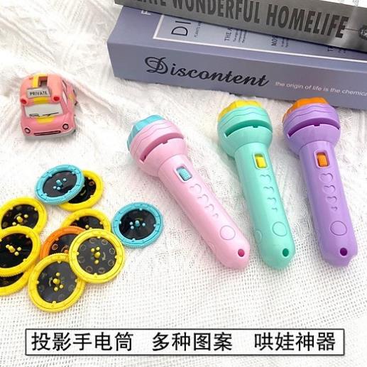 Đèn pin chiếu hình full bộ 80 hình cho bé thoả thích khám phá