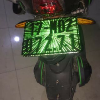 Decal tia dán biển, đèn hậu