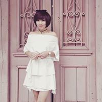 Set amber trễ vai màu trắng S086