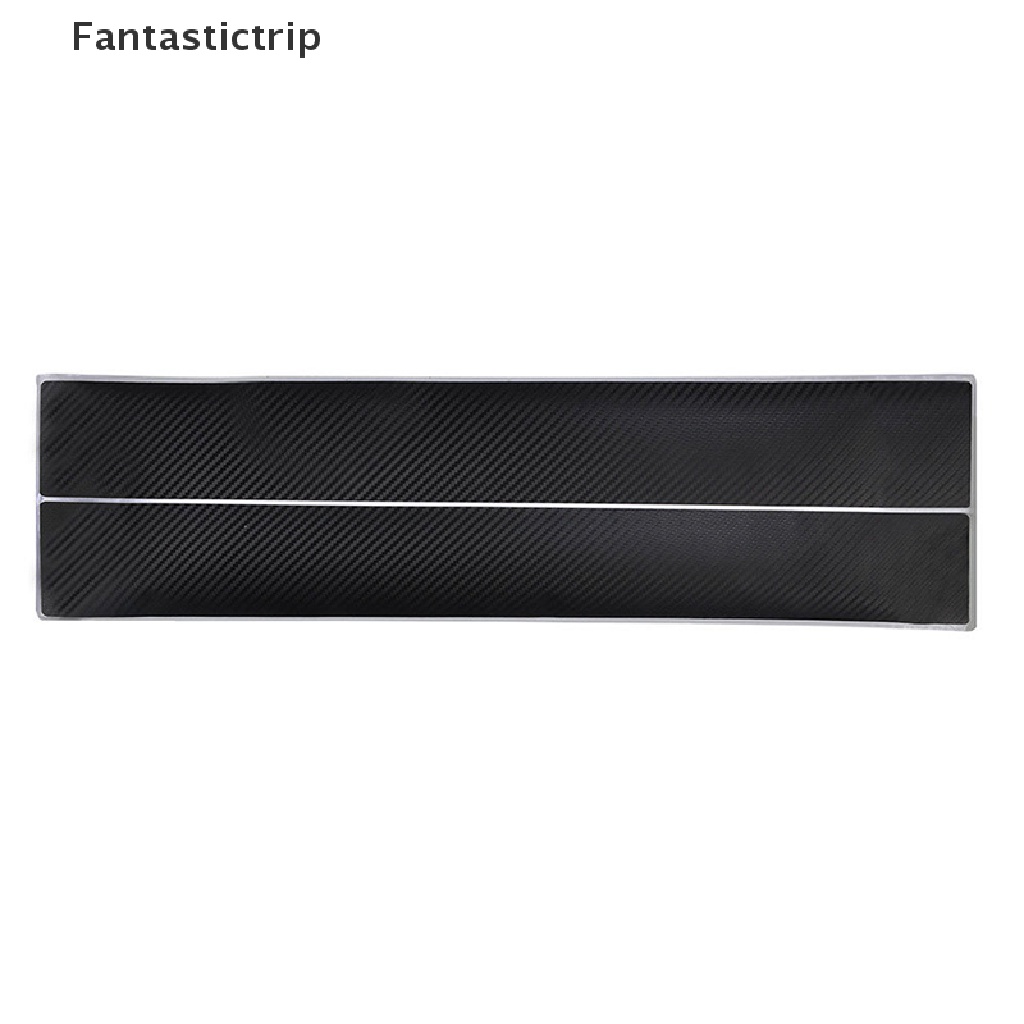 Set 4 Miếng Dán Sợi Carbon Bảo Vệ Bàn Đạp Cửa Xe Hơi
