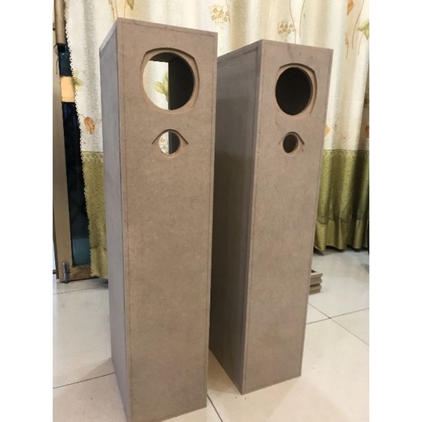 Loa cột theo yêu cầu