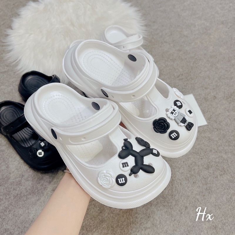 [ Tặng hình gắn như ảnh ] Dép cross Sandal Đế Dày Siêu Nhẹ tặng kèm bộ hình gắn Kaws và chó siêu xinh [ SỤC KHOÉT]
