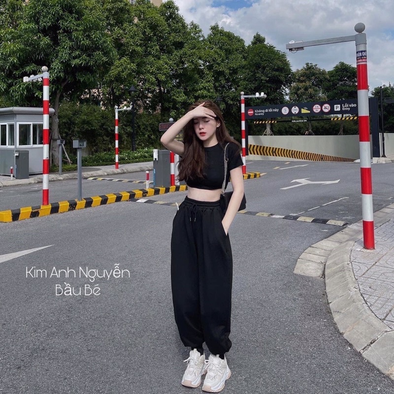 Set áo croptop trơn ngắn tay + quần bom chun gấu TĐ