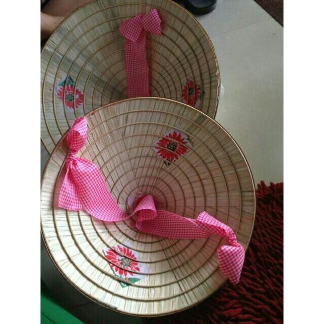 Nón lá đủ kích thước