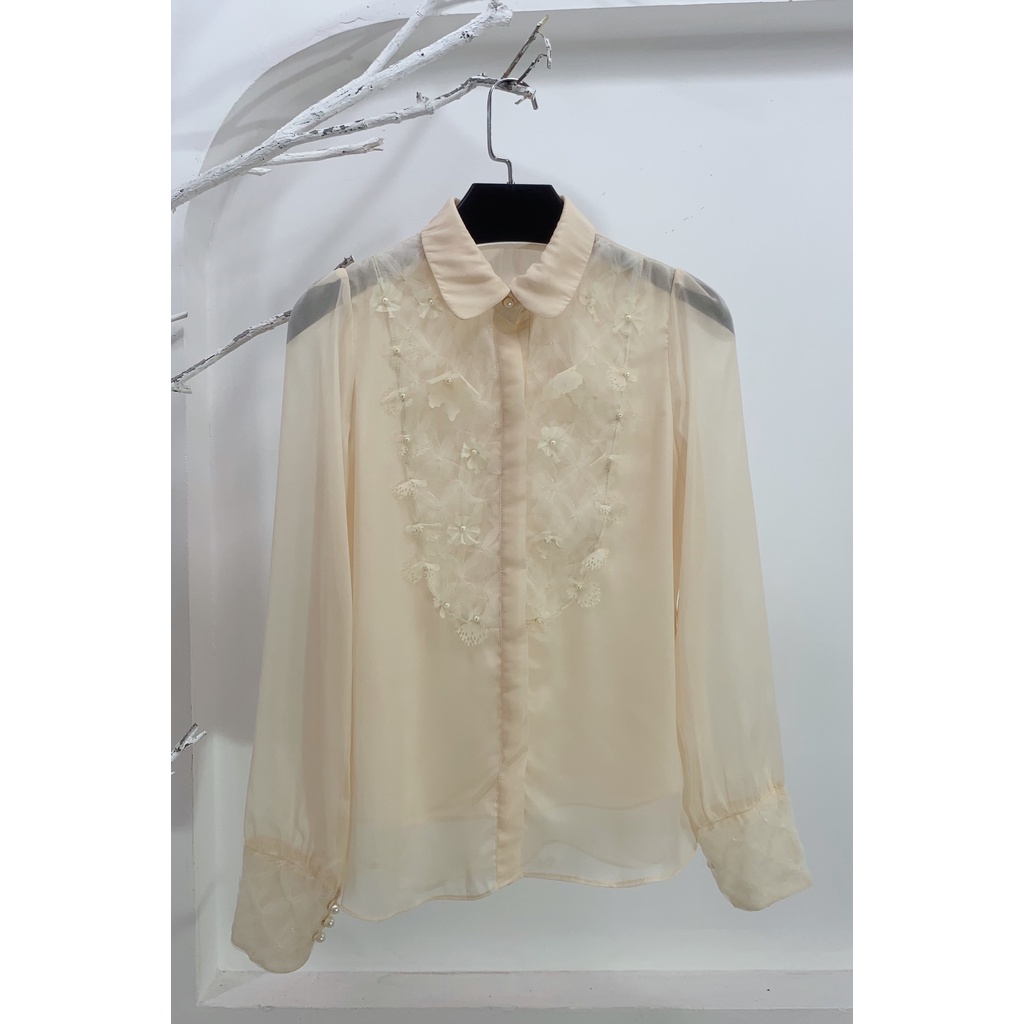 Áo sơ mi dài tay cổ sen phối lưới đính kết hoa ELITE TRẦN by LINHELITE