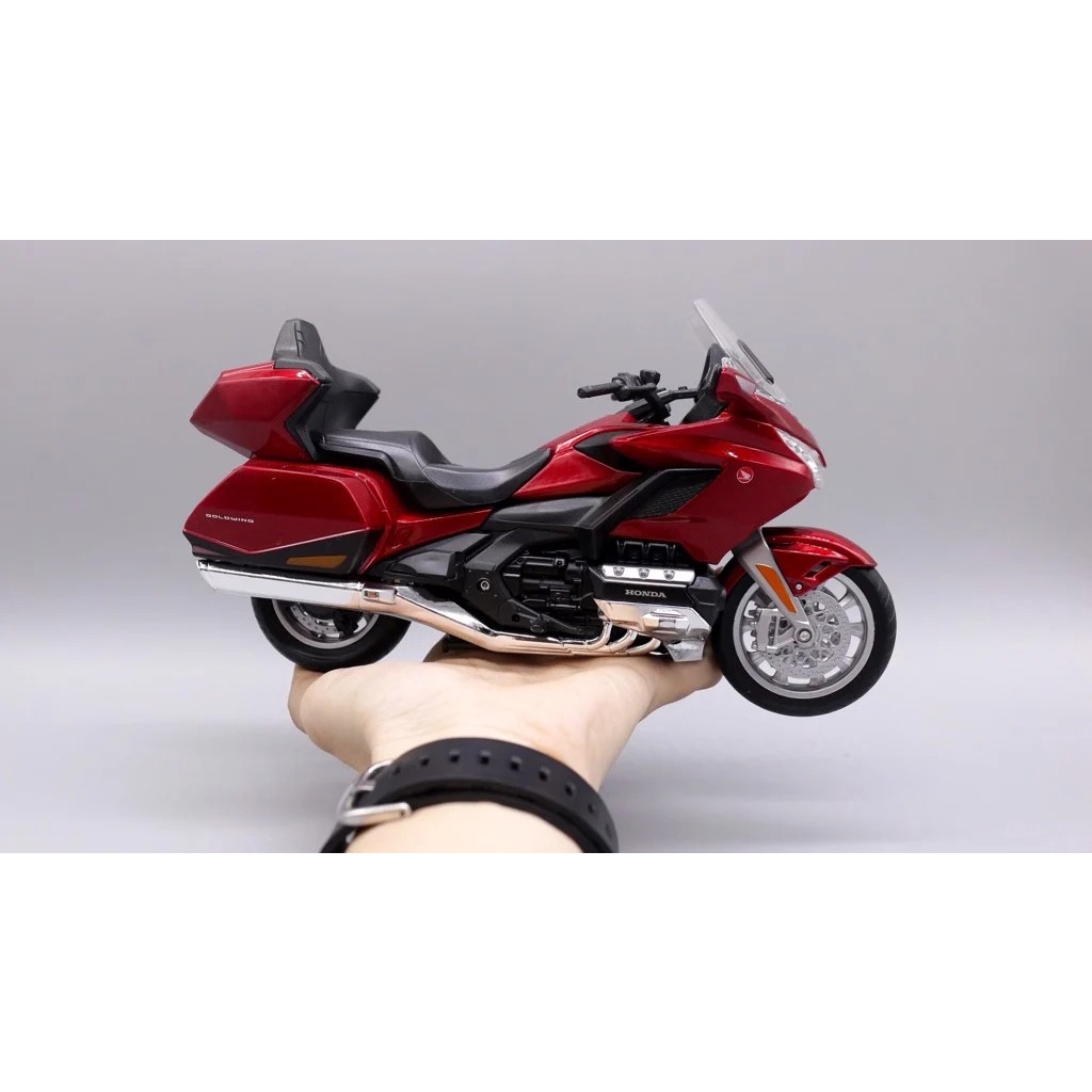 Mô hình xe Honda Goldwing 2020 1:12 Welly 7491