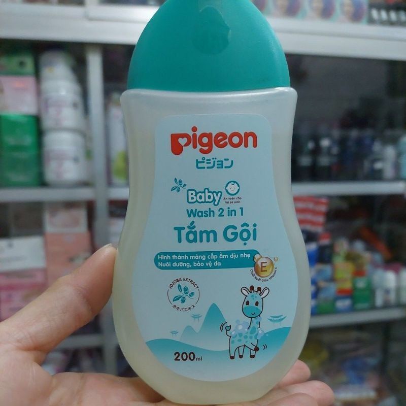 SỮA TẮM GỘI AN TOÀN CHO TRẺ NHỎ PIGEON 200ML, TỪ TINH DẦU JOJOBA