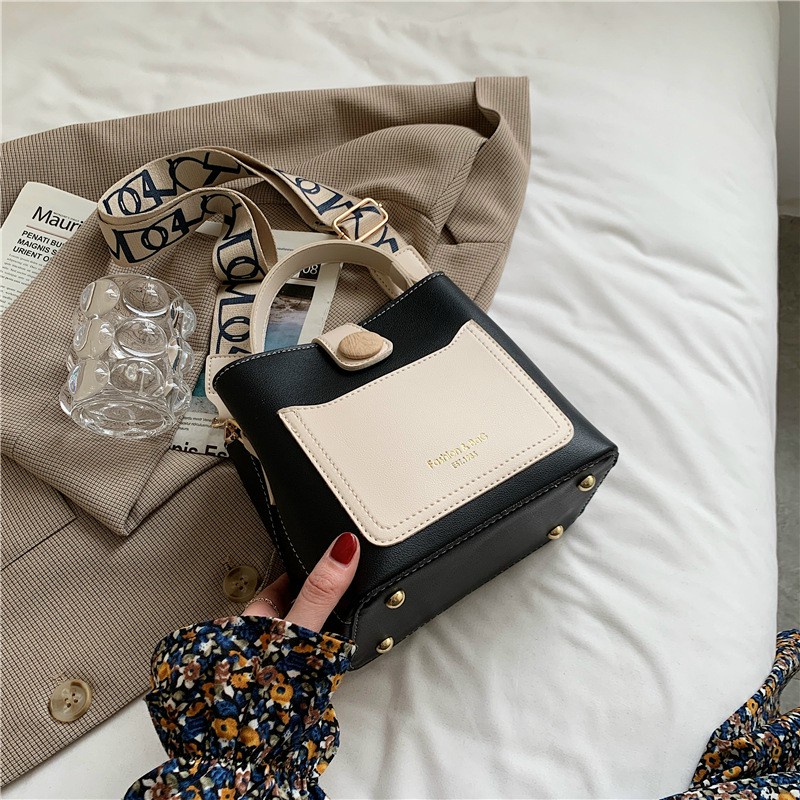 Túi Thời Trang Nữ Khóa Dải Siêu Hot TN355