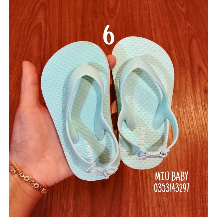 Sandal xỏ ngón bé trai du xịn