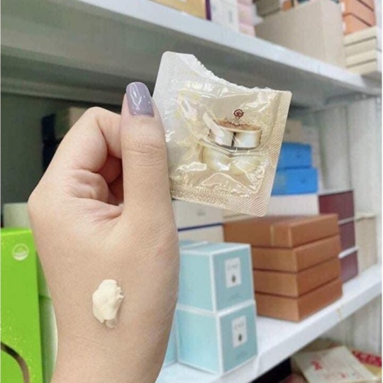 Kem Dưỡng Tái Sinh Chống Lão Hóa Whoo Cheonyuldan Ultimate Regenerating Cream 1ml