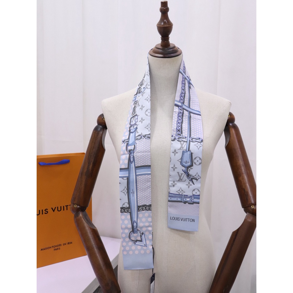 Khăn Choàng Cổ / Khăn Tay / Túi Xách Bằng Lụa Họa Tiết Chữ Thời Trang Cho Nữ