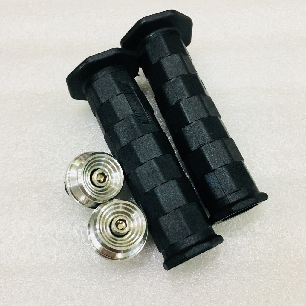 BAO TAY DAYTONA Ô VUÔNG KÈM GÙ SALAZA THÁI LAN V7