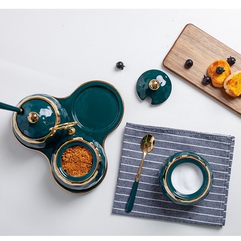 Bộ 3 hũ đựng gia vị bằng sứ cao cấp kèm khay và thìa vàng phong cách Bắc Âu