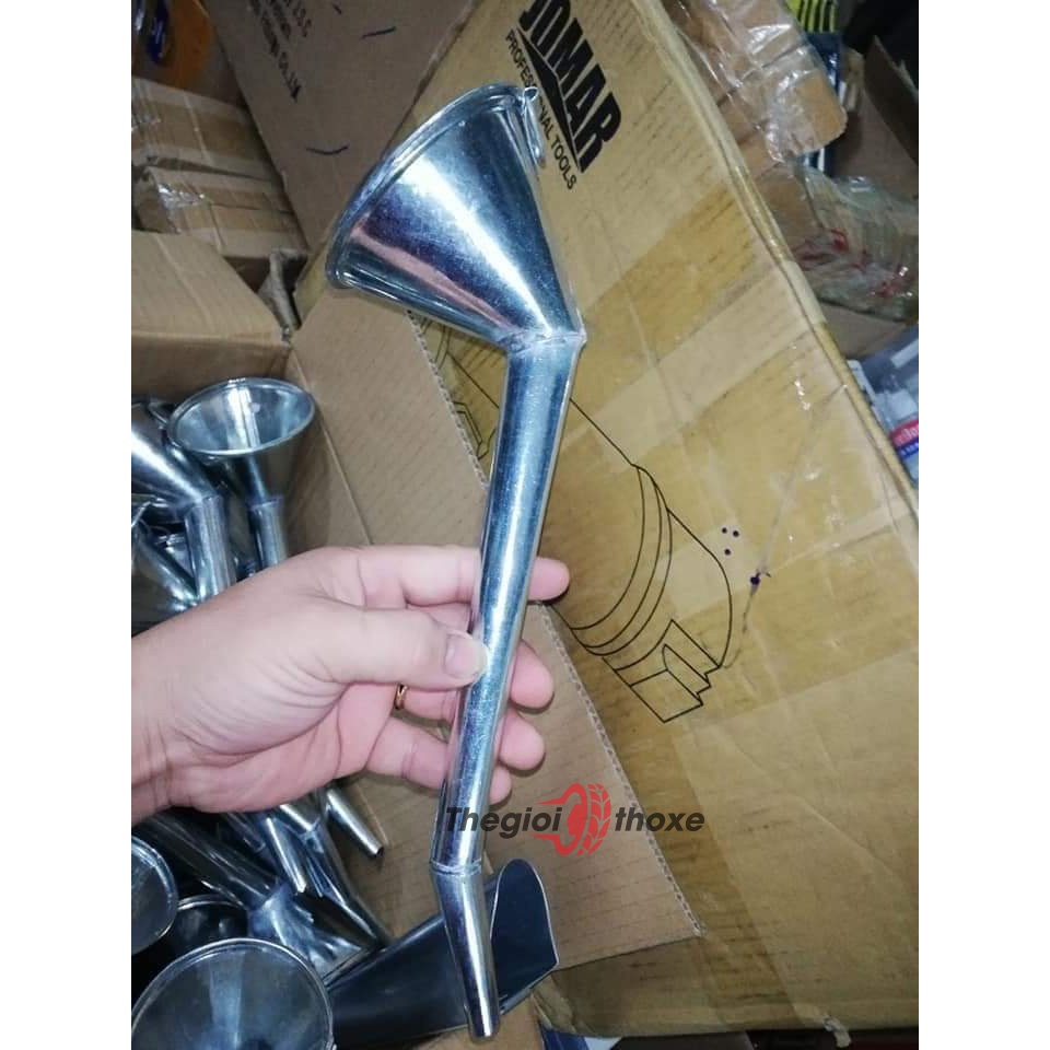 Phễu châm nhớt xe máy  | Top 2 phễu thay dầu nhớt bền nhất cho anh em thợ sửa xe | Thế Giới Thợ Xe