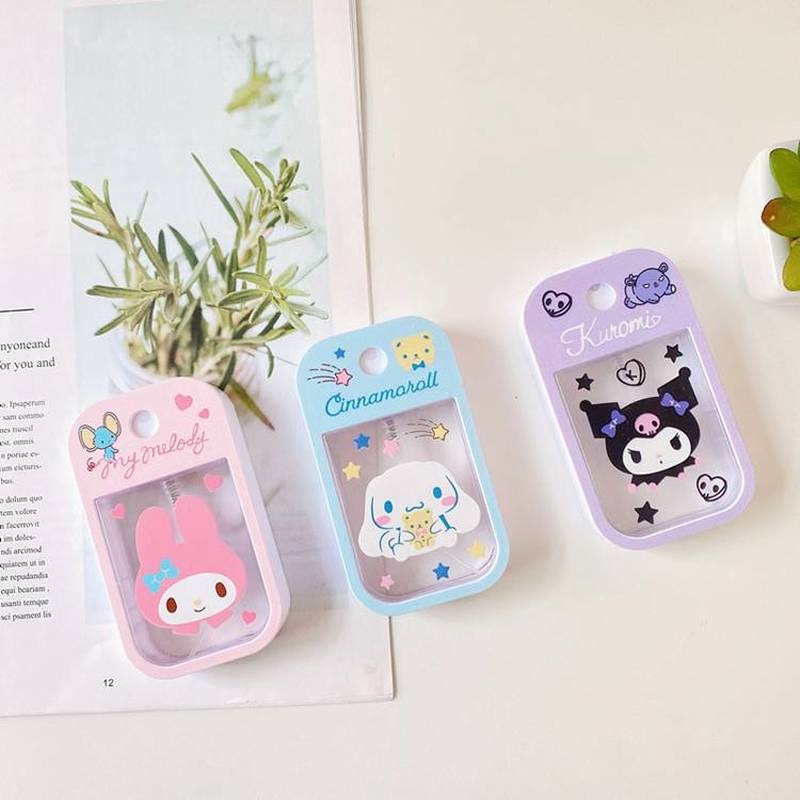 [Hàng mới về] Chai xịt tinh dầu nước hoa nhỏ 45ml hình hoạt hình nạp lại được dùng khi du lịch