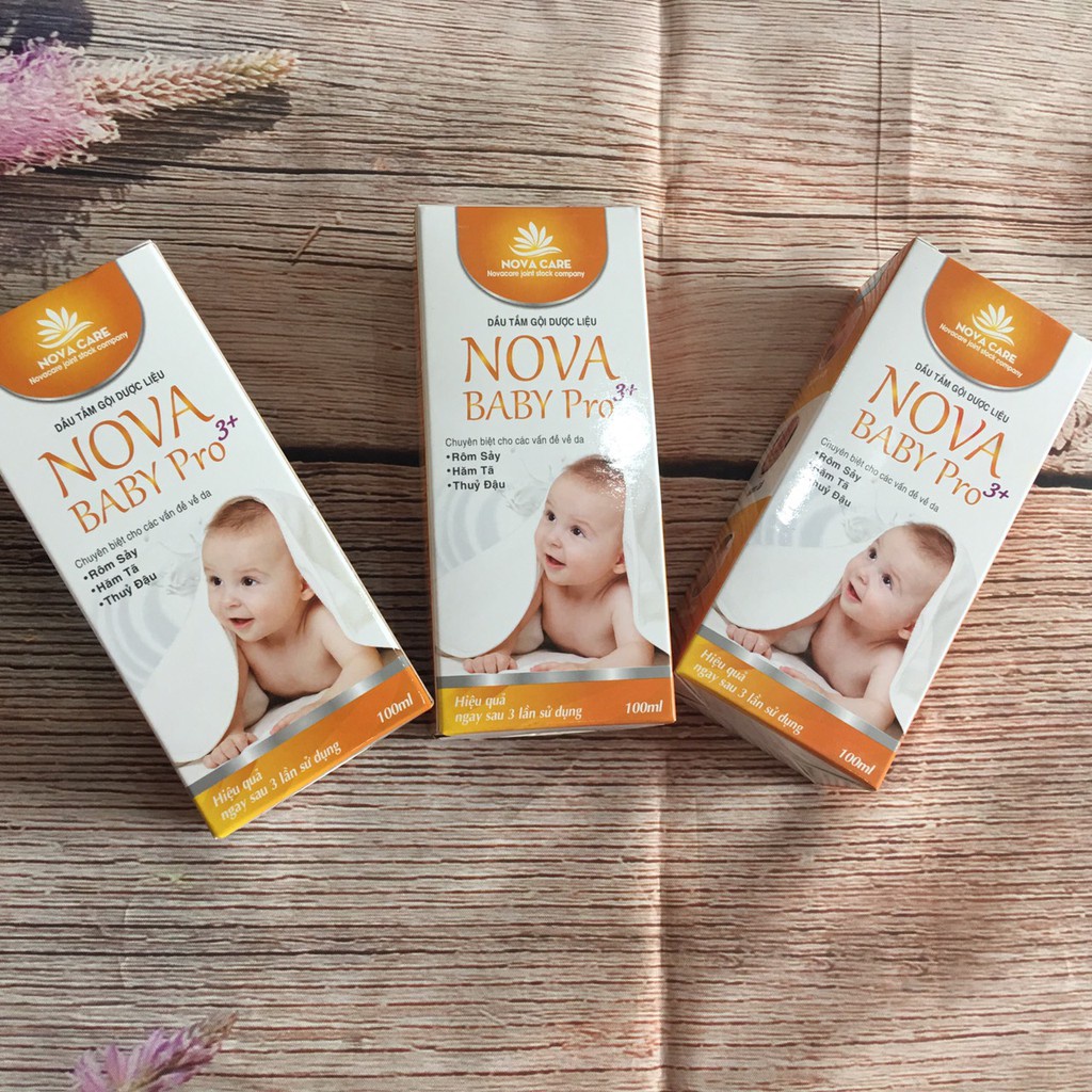 Dầu tắm gội cho bé Nova Baby ( phòng ngừa rôm sẩy, thủy đậu )