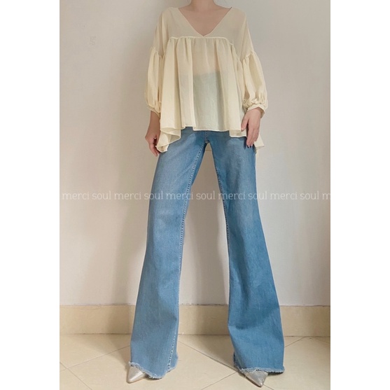 Áo babydoll cổ V tay bồng voan