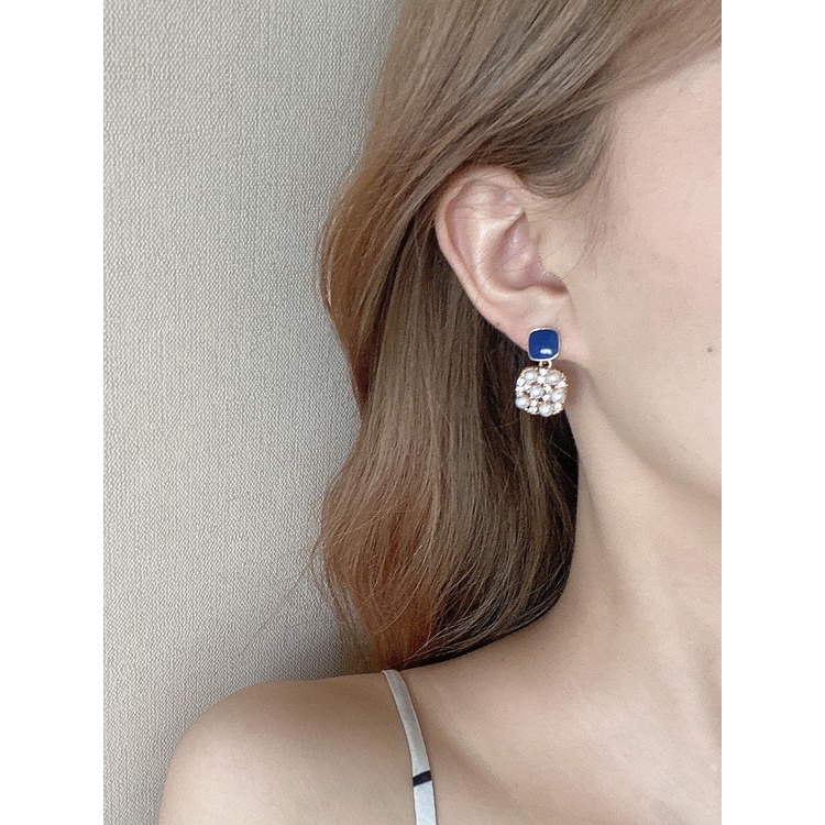 Bông tai đính đá mới lạ cho các bạn nữ