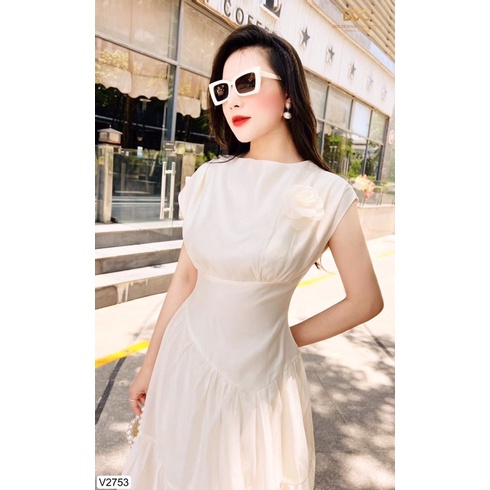 V2753- váy maxi voan màu kem