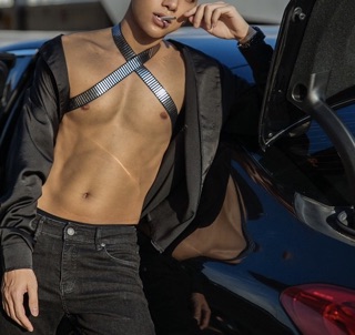 Vòng choker cho nam