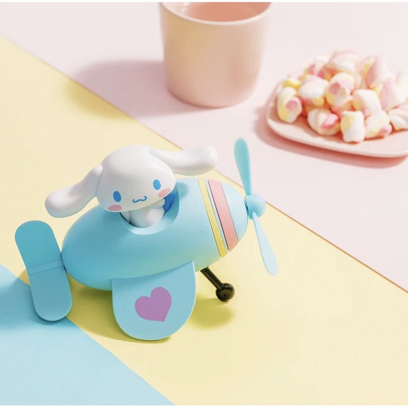 [ẢNH THẬT] Mô hình máy bay quạt sạc USB Sanrio Cinnamoroll My Melody Hello Kitty - BST Sanrio Miniso