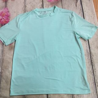 Áo Cộc Tay Nam Cổ Tròn