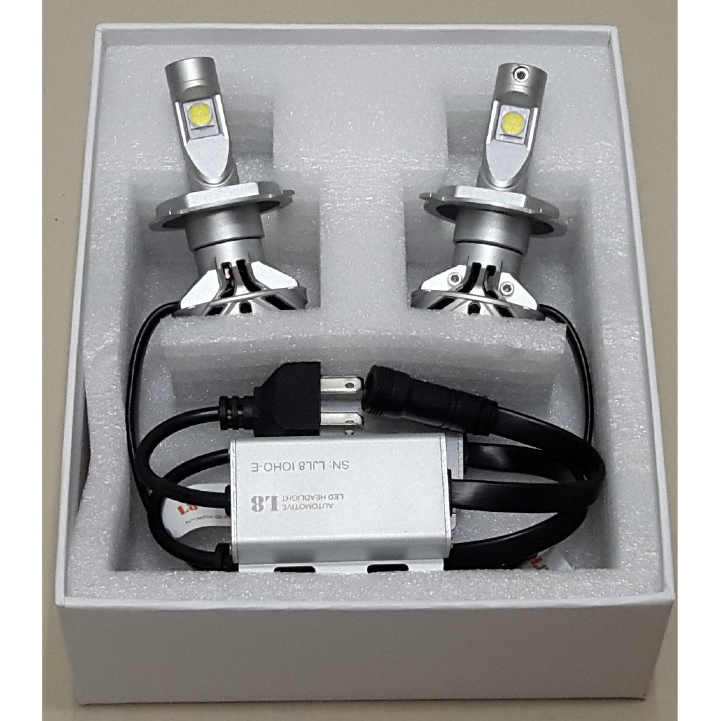 Cặp bóng đèn Led Cree XHP70 L8 H4 4300k màu vàng nắng