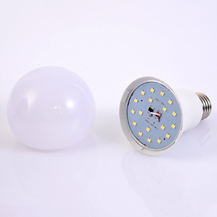 |LED giá rẻ|Bóng đèn led 9w 7w 5w tiết kiệm điện dùng đui E27 ánh sáng trắng nhiệt độ màu 6500K
