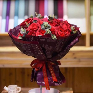 Giấy gói hoa hai mặt chữ nhỏ tiếng anh 1 xấp 20 tờ