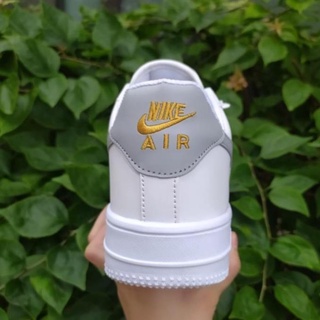 giầy thể thao sneaker nike trắng vạch xám