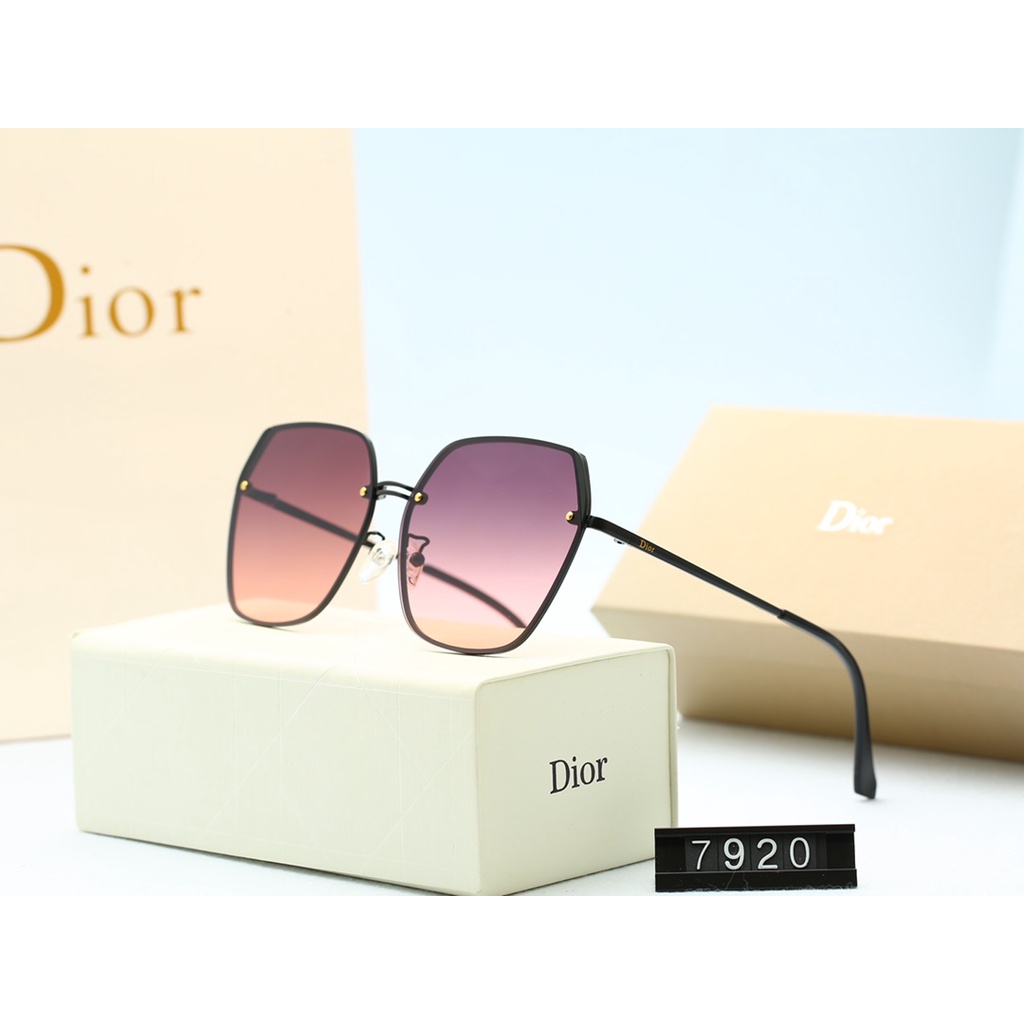 ! Dior!! Kính mát tròng quang học mới cho cả nam và nữ