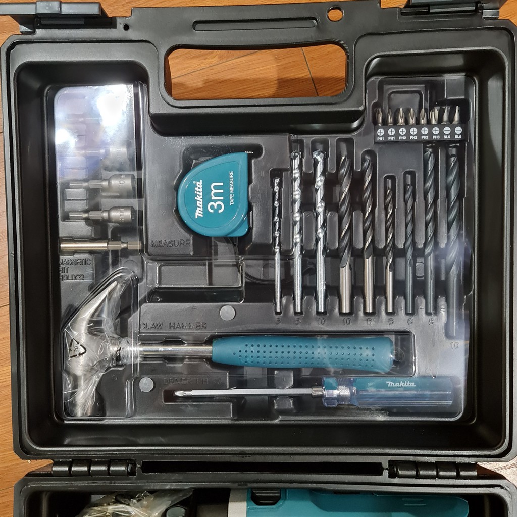 Máy Khoan búa Makita M8100KX2B (Kèm 26 phụ kiện)