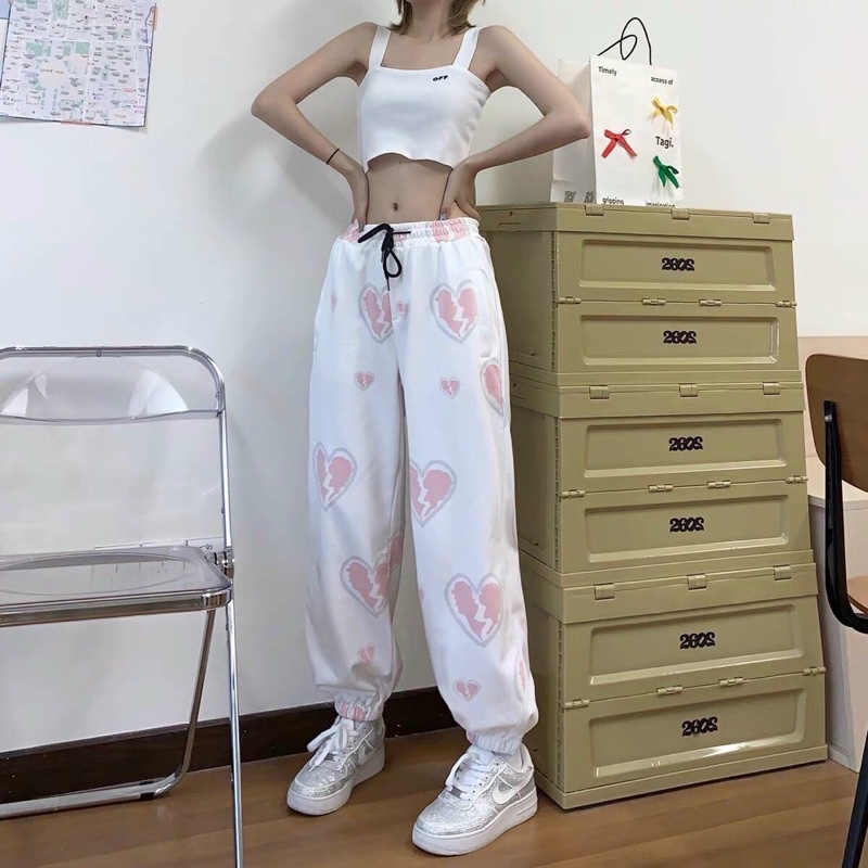 Quần Dài JOGGER HEART In Hình Trái Tim Bo Chun Form Rộng Dáng Suông Ulzzang