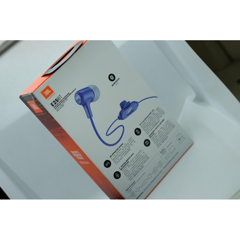 Tai nghe JBL E25BT