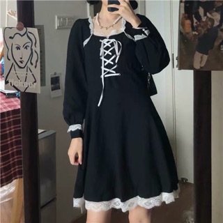 Váy đen vintage cổ vuông đan dây ulzzang hàn quốc