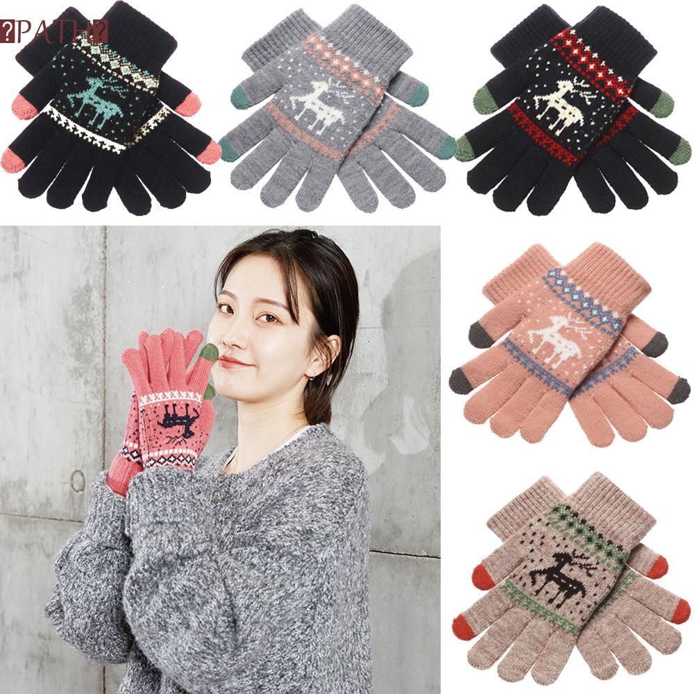 Đôi găng tay len họa tiết giáng sinh có thể dùng màn hình cảm ứng tiện dụng