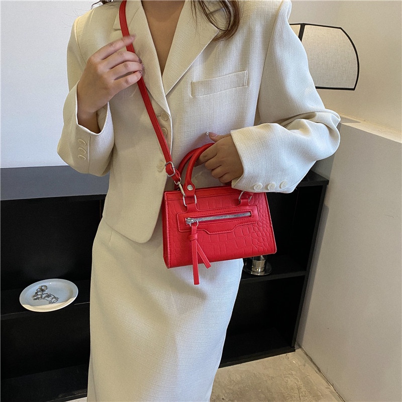 Túi Xách Đeo Vai Kiểu Dáng Đơn Giản Hợp Thời Trang