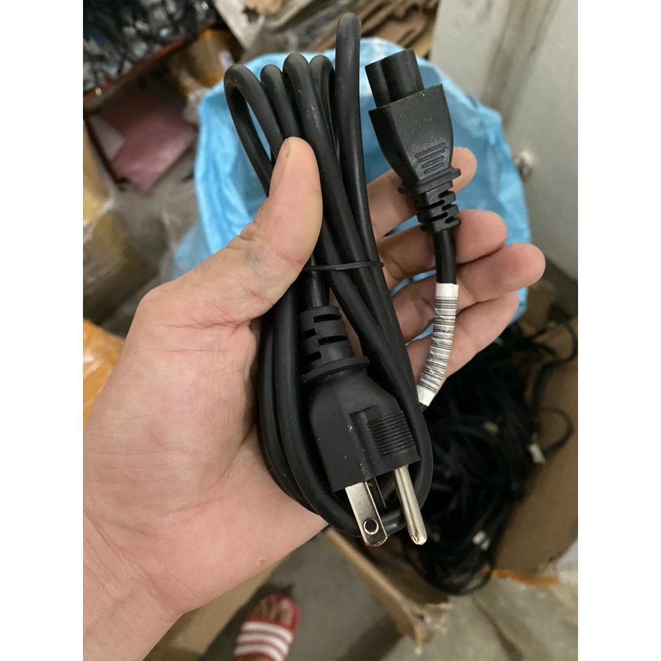 Sạc laptop Dell Inspiron 15 7570 zin theo máy hàng nhật