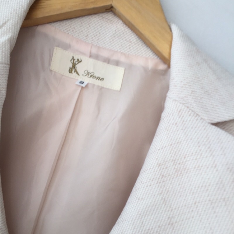 Siêu phẩm blazer Krone mới cen phong cách