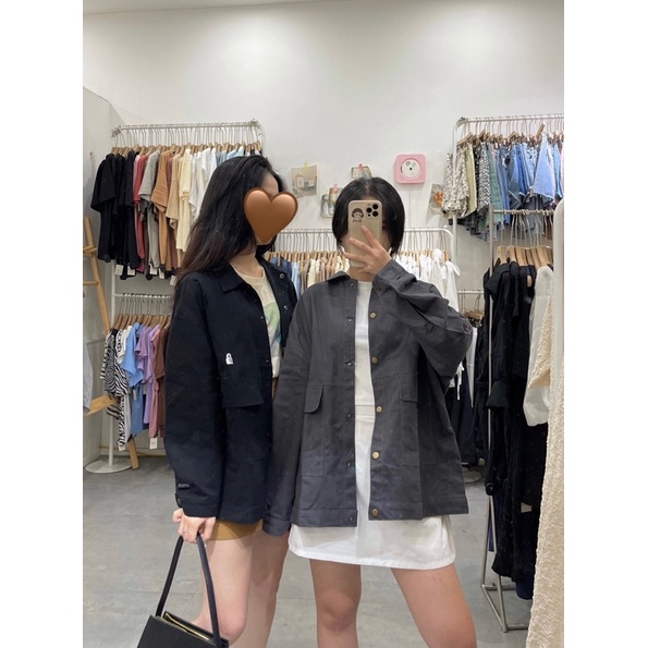 Áo khoác thô kaki thêu hình ổ khoá