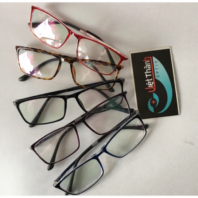 Kính cận vuông dẻo loại 1 từ 0 đên 6 độ ( có hộp ) kính teen vuông