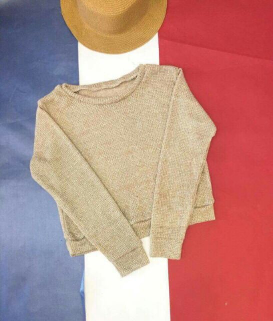 Áo croptop tay dài bo eo