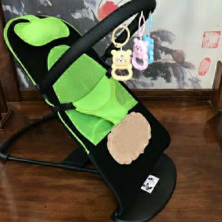 Ghế rung nhún cao cấp cho bé từ 0 tới 2 tuổi