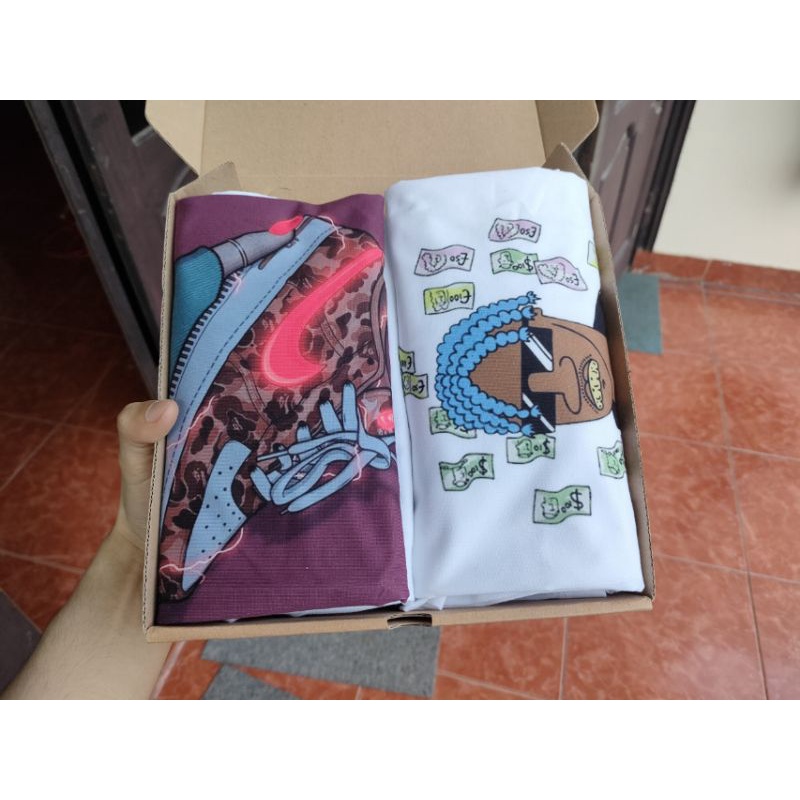 Combo 2 áo phông Sneaker ngẫu nhiên siêu độc lạ kèm hộp