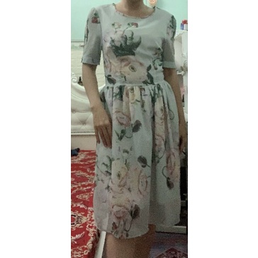 Thanh lý đầm hoa  size M có màu  hoa
