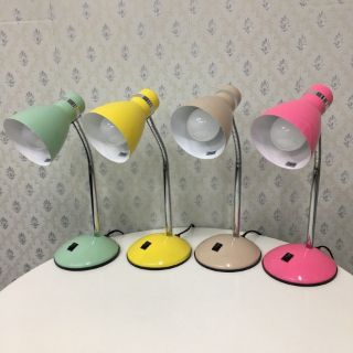 Đèn bàn Led Protex