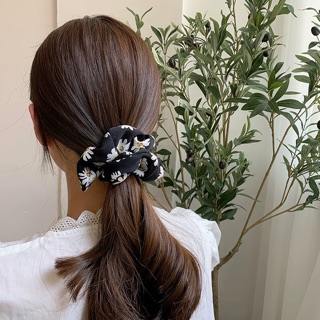 Dây cột tóc srunchies vải hoa cúc Hàn