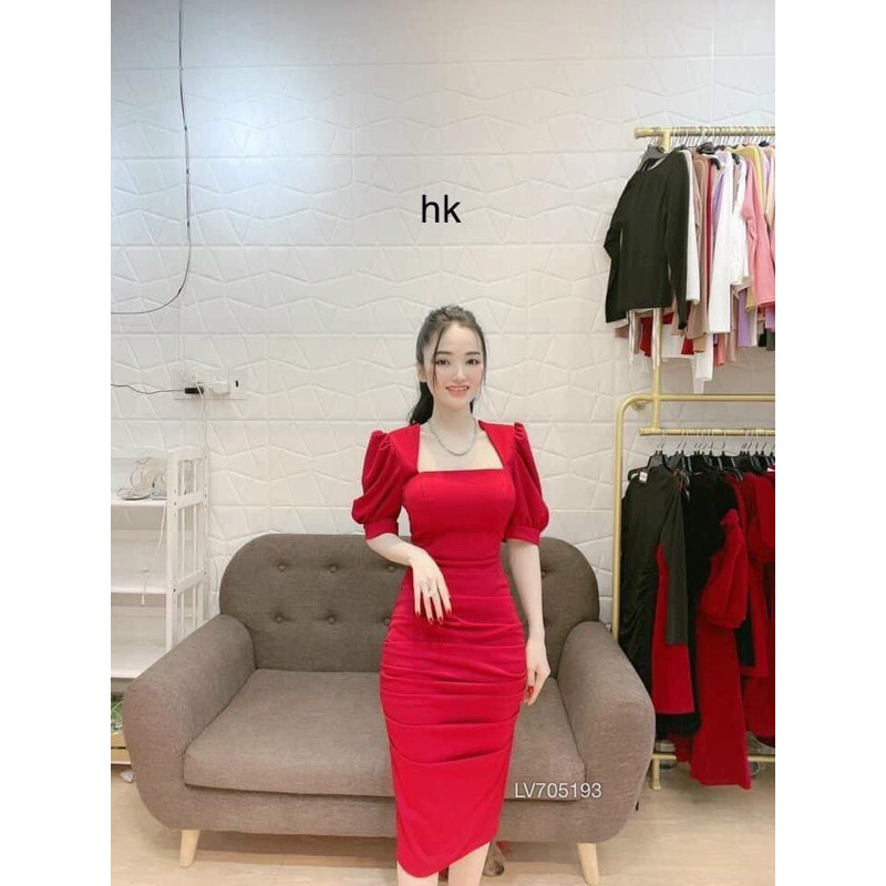 Đầm body nhúng cổ vuông tay phồng